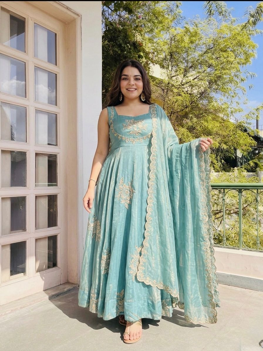 Pure Fendy 😍 Silk With Embroidery Sequence Work