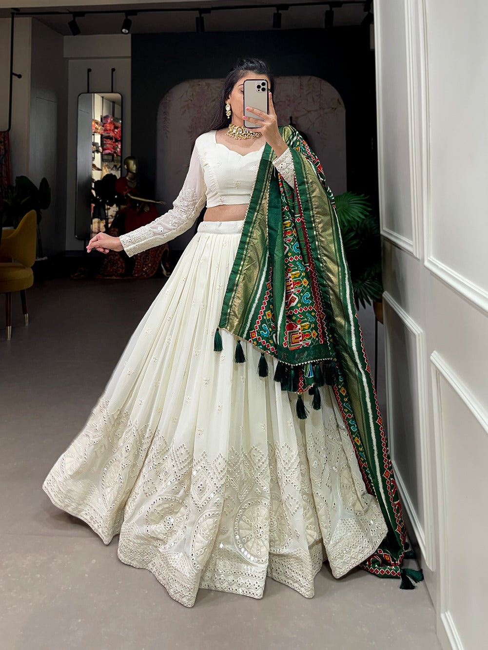 Elegance With This Beautiful Lucknowi Paper Mirror Work Lehenga