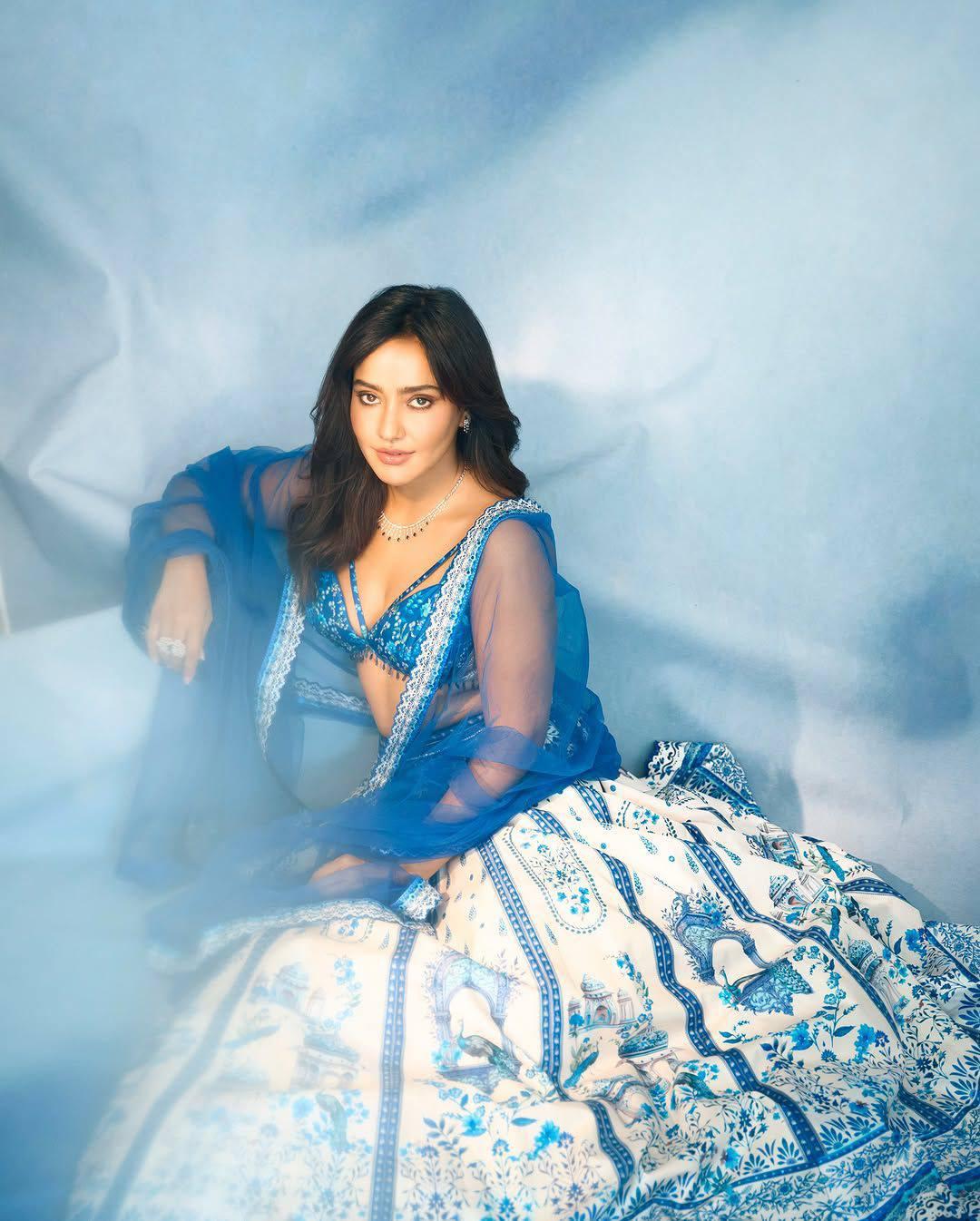 MINU TRENDING PARTYWEAR   LEHENGA CHOLI