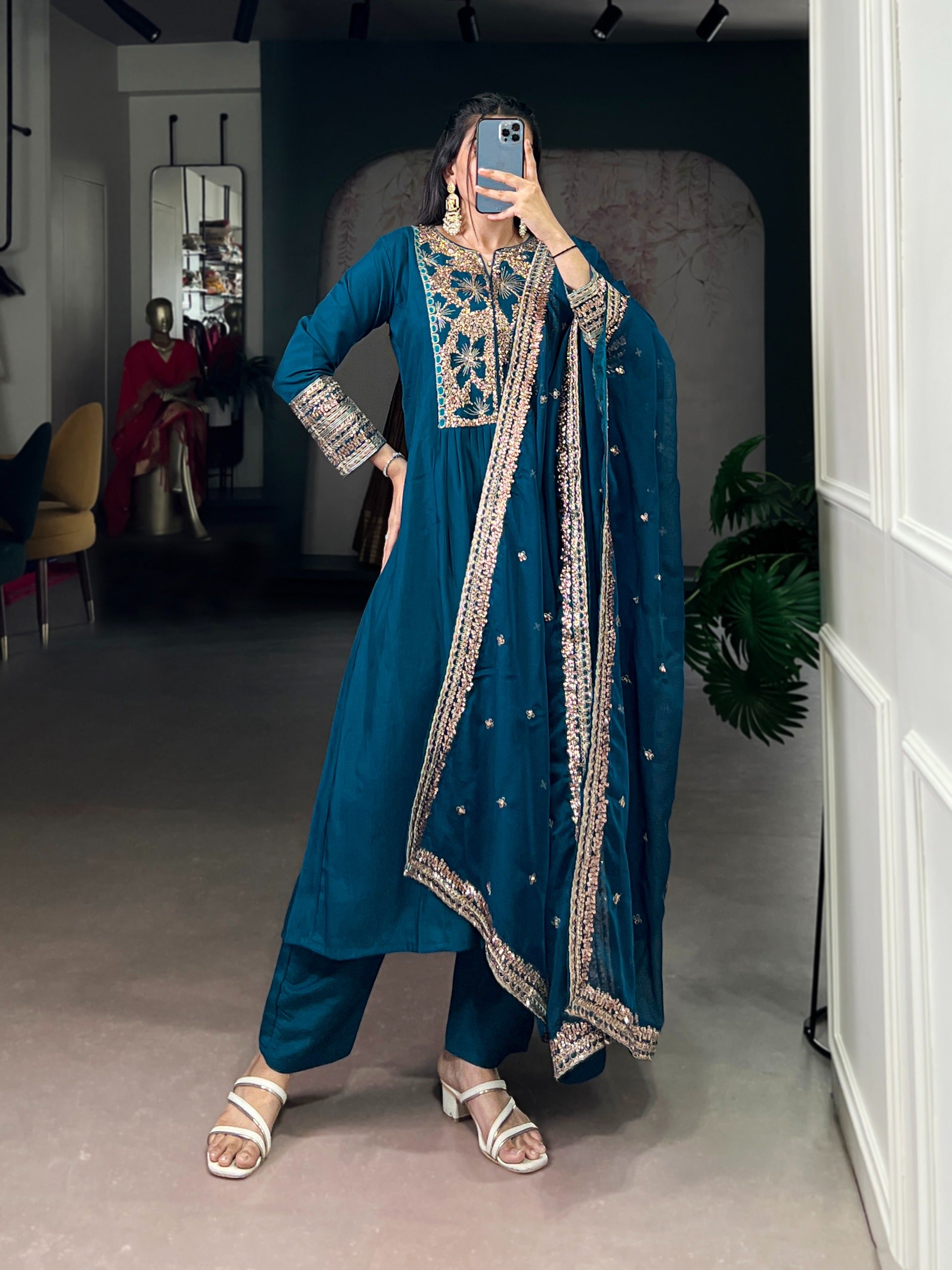 Smooth Fall of Roman Silk Ethnic Dress