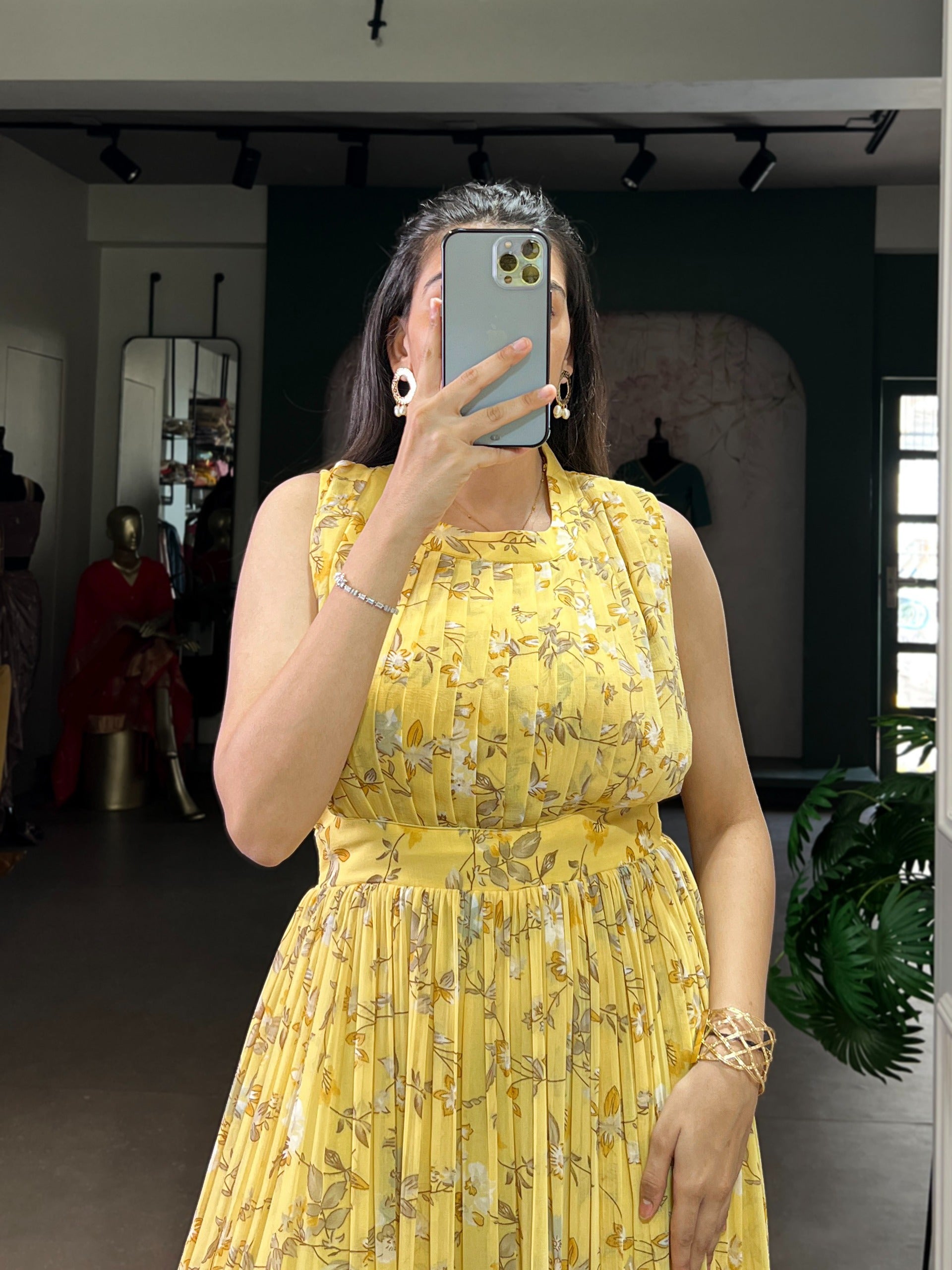 The Modern Dress  Of Marble Softness And Floral Beauty