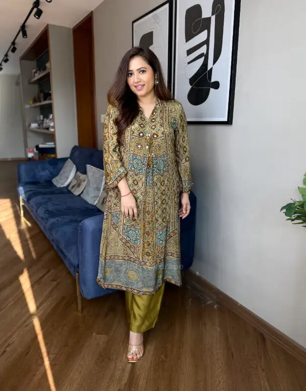 Musterd printed Mirror Ajrak Set